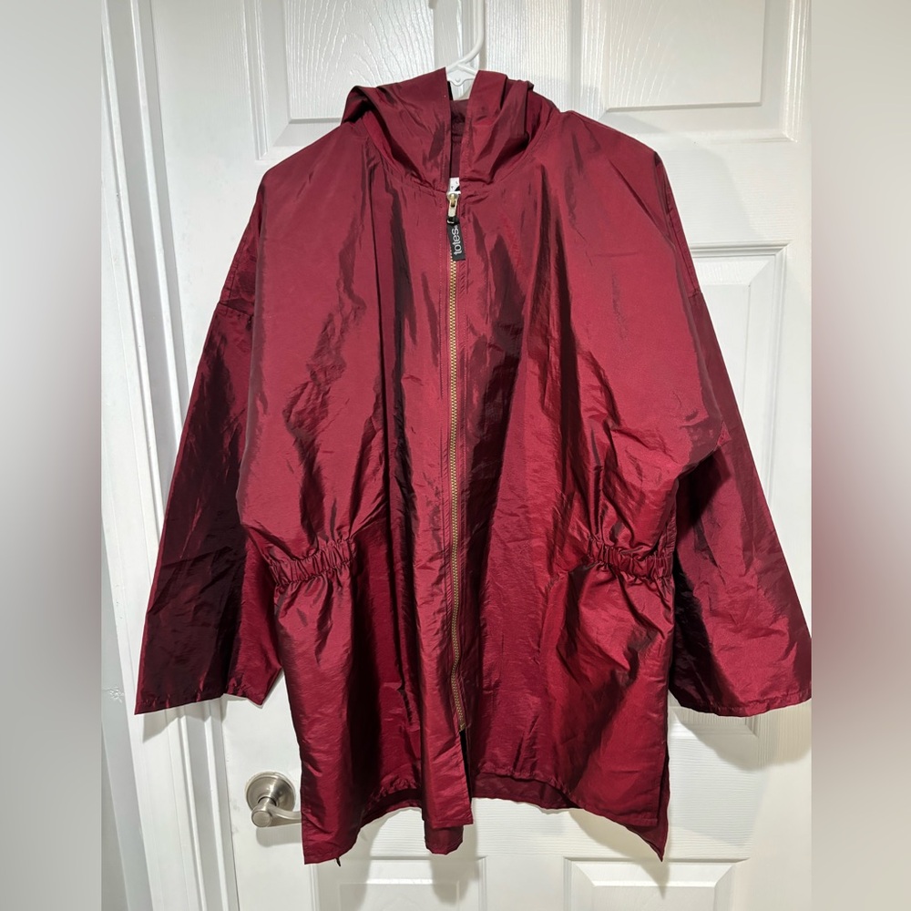 TOTES Burgundy Hooded Rain Jacket